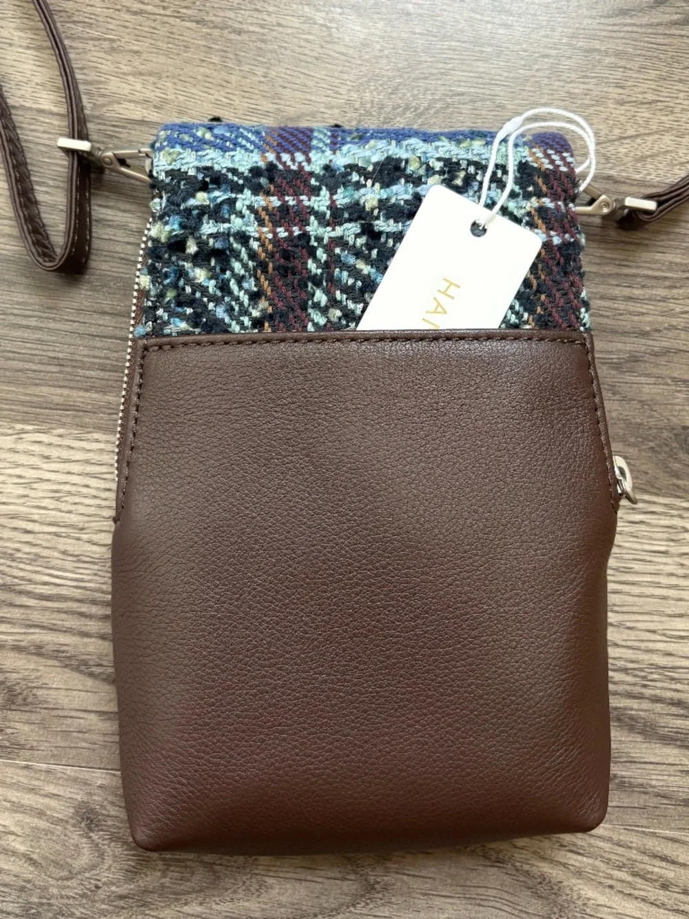 NWT Hammitt VIP Mobile Crossbody Bag in Blue Woven Waltz Pattern with Dust Bag